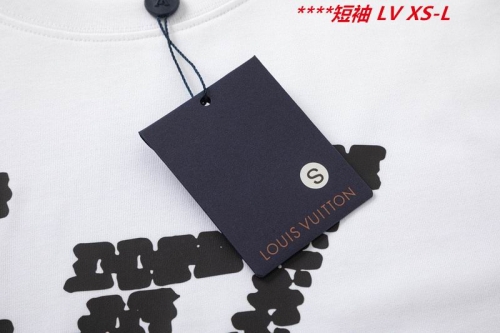 L...V... Round neck 10611 Men