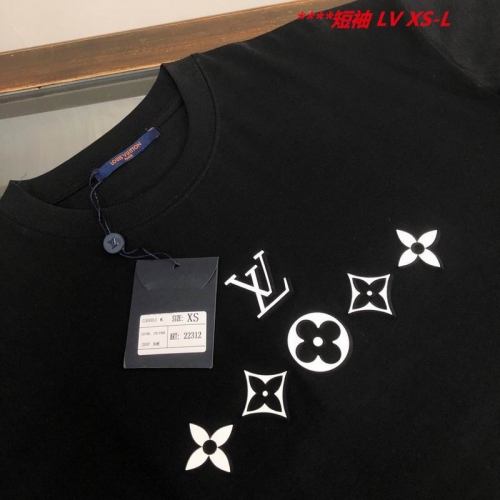 L...V... Round neck 11284 Men