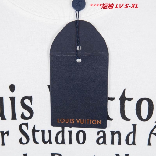 L...V... Round neck 13811 Men