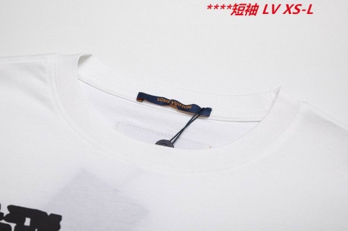 L...V... Round neck 10610 Men