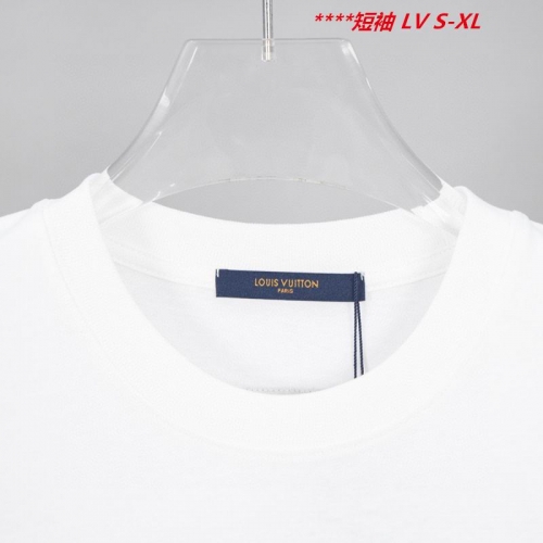 L...V... Round neck 13977 Men