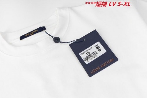 L...V... Round neck 14771 Men