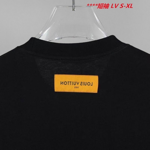 L...V... Round neck 14367 Men