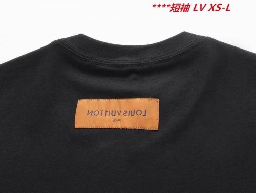 L...V... Round neck 10941 Men