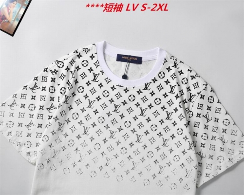 L...V... Round neck 15784 Men