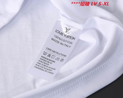 L...V... Round neck 15235 Men