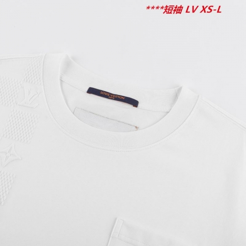 L...V... Round neck 12753 Men