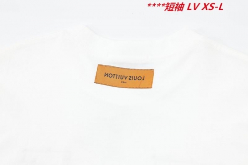 L...V... Round neck 13618 Men