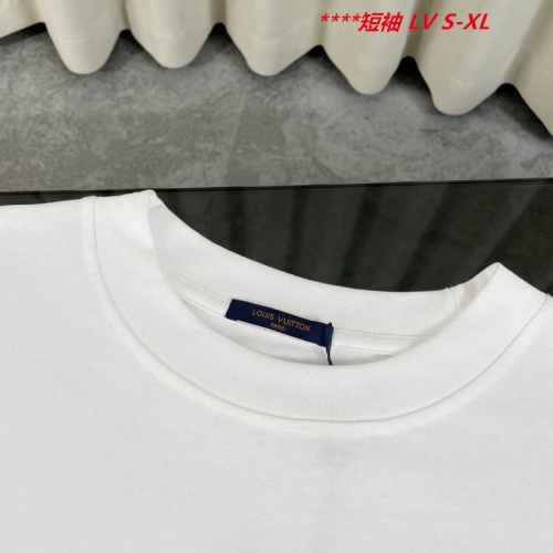 L...V... Round neck 14087 Men