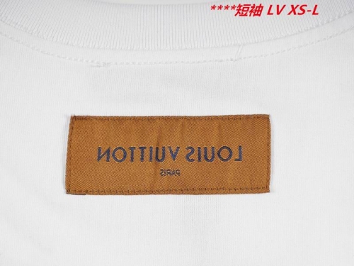 L...V... Round neck 10646 Men