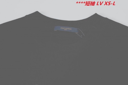 L...V... Round neck 13586 Men