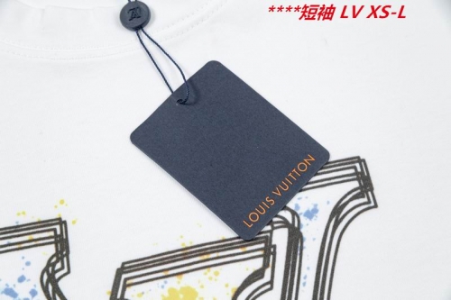 L...V... Round neck 11881 Men