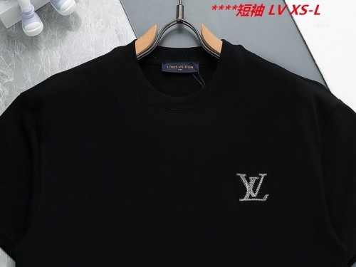 L...V... Round neck 12150 Men