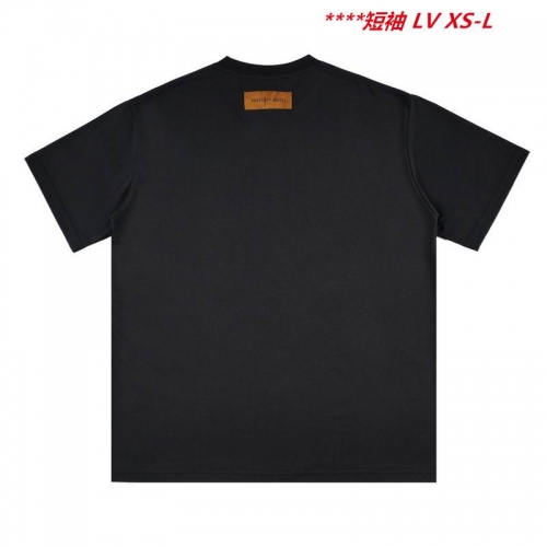 L...V... Round neck 10656 Men