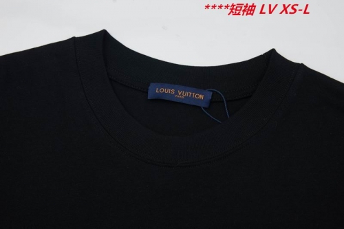 L...V... Round neck 13439 Men