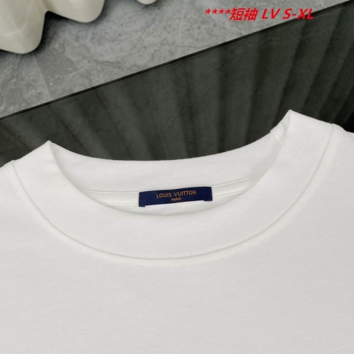 L...V... Round neck 14251 Men