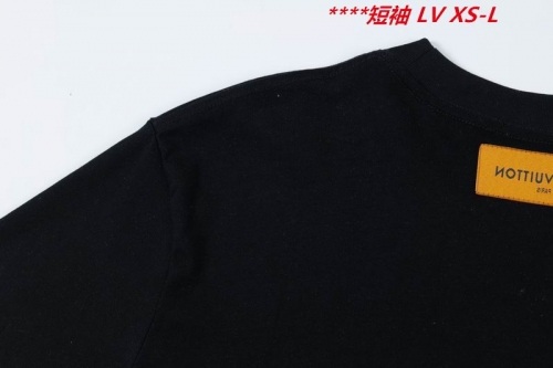 L...V... Round neck 13688 Men