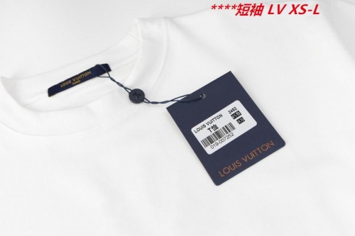 L...V... Round neck 13344 Men