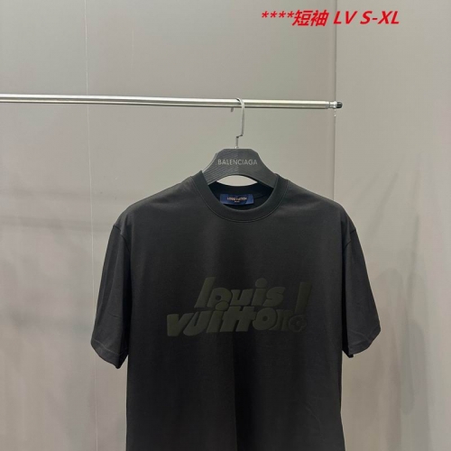 L...V... Round neck 14877 Men