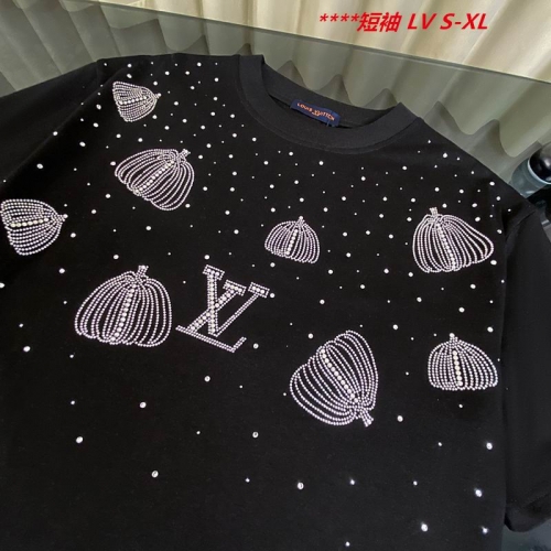 L...V... Round neck 15161 Men