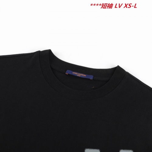 L...V... Round neck 13145 Men