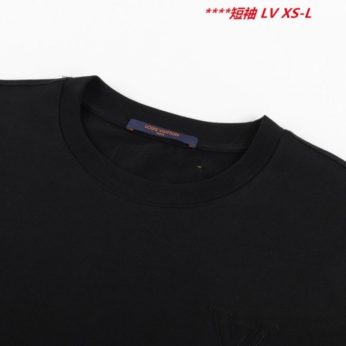 L...V... Round neck 13239 Men