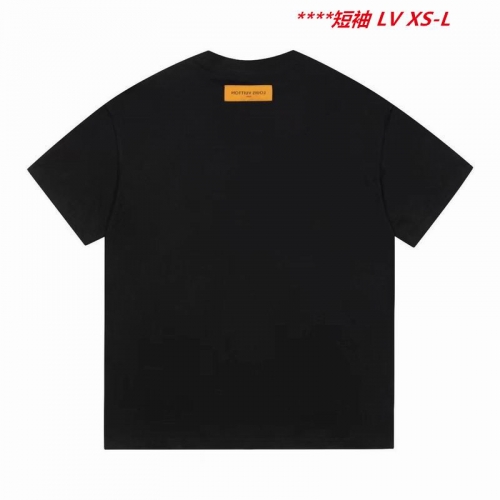 L...V... Round neck 10921 Men