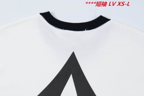 L...V... Round neck 13698 Men