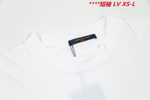 L...V... Round neck 11888 Men