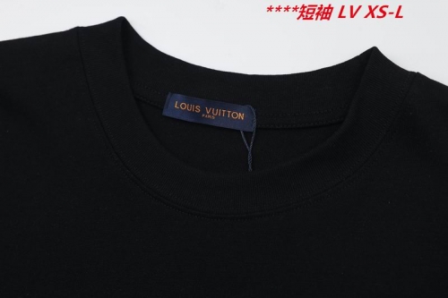 L...V... Round neck 13557 Men