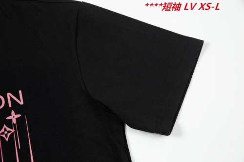 L...V... Round neck 10856 Men