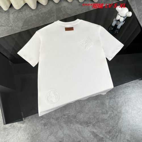 L...V... Round neck 14114 Men