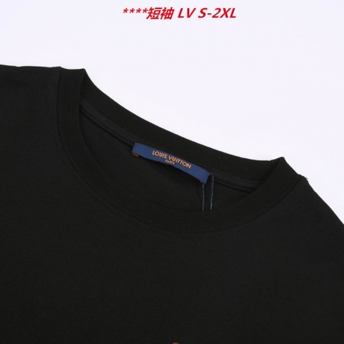 L...V... Round neck 15457 Men