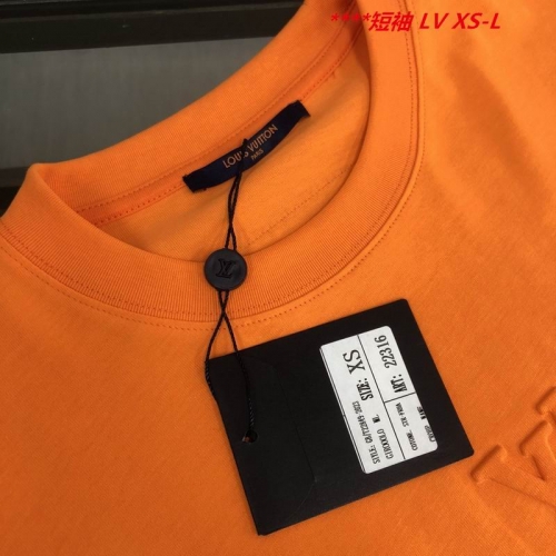 L...V... Round neck 11458 Men