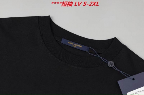 L...V... Round neck 15570 Men