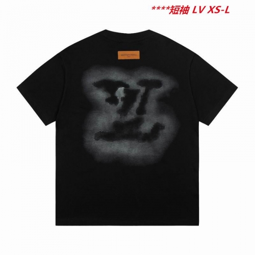 L...V... Round neck 10033 Men