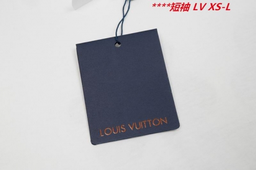 L...V... Round neck 10464 Men