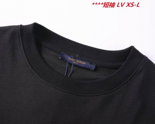 L...V... Round neck 10954 Men