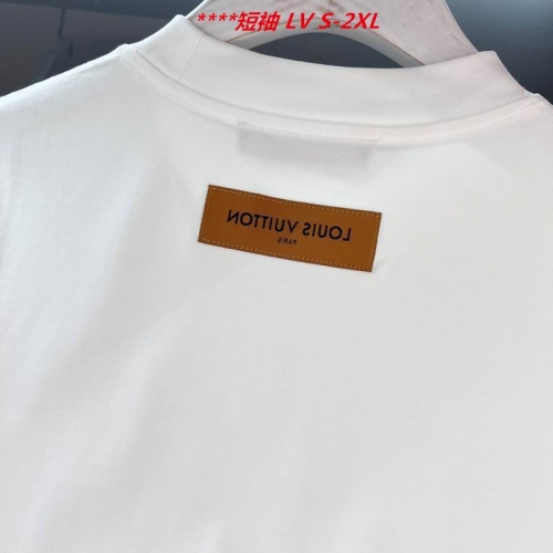 L...V... Round neck 15722 Men