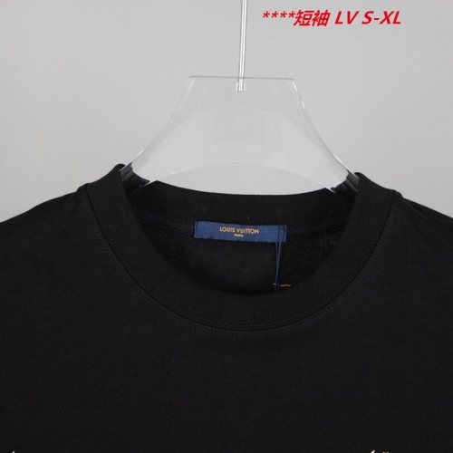 L...V... Round neck 13890 Men