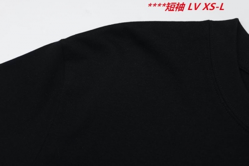 L...V... Round neck 13552 Men