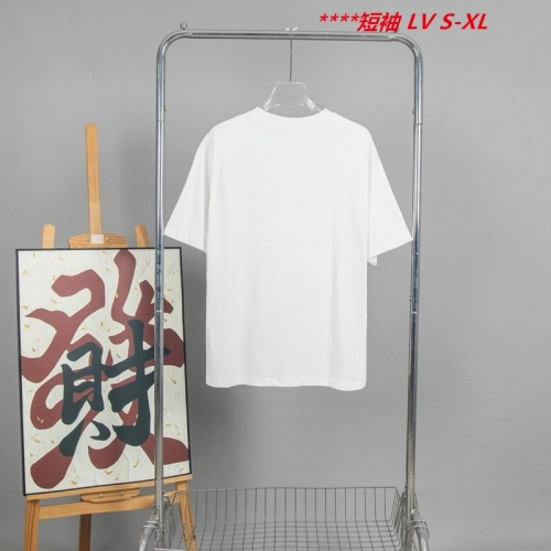 L...V... Round neck 14385 Men