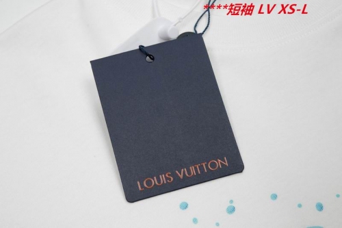 L...V... Round neck 10870 Men