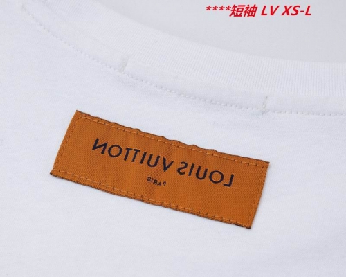 L...V... Round neck 13399 Men