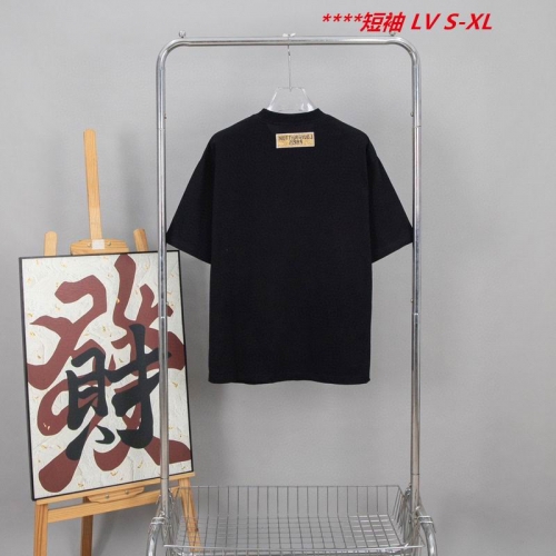 L...V... Round neck 13996 Men