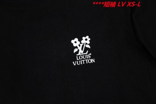 L...V... Round neck 10772 Men