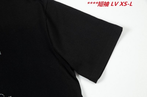 L...V... Round neck 10623 Men