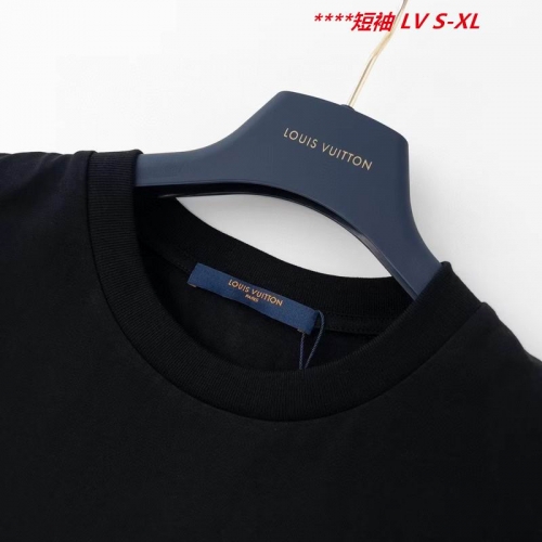 L...V... Round neck 14310 Men