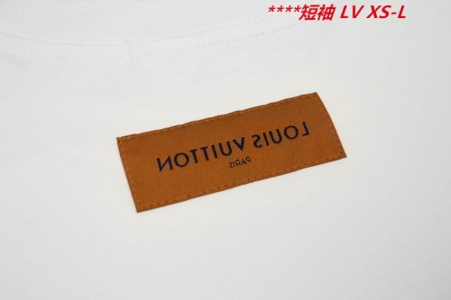 L...V... Round neck 10438 Men