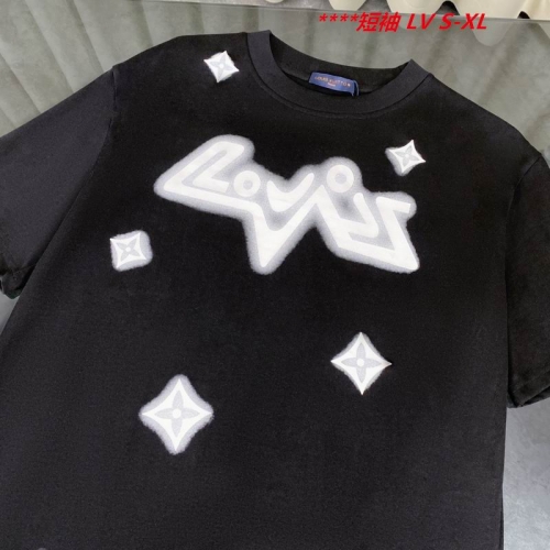 L...V... Round neck 15214 Men